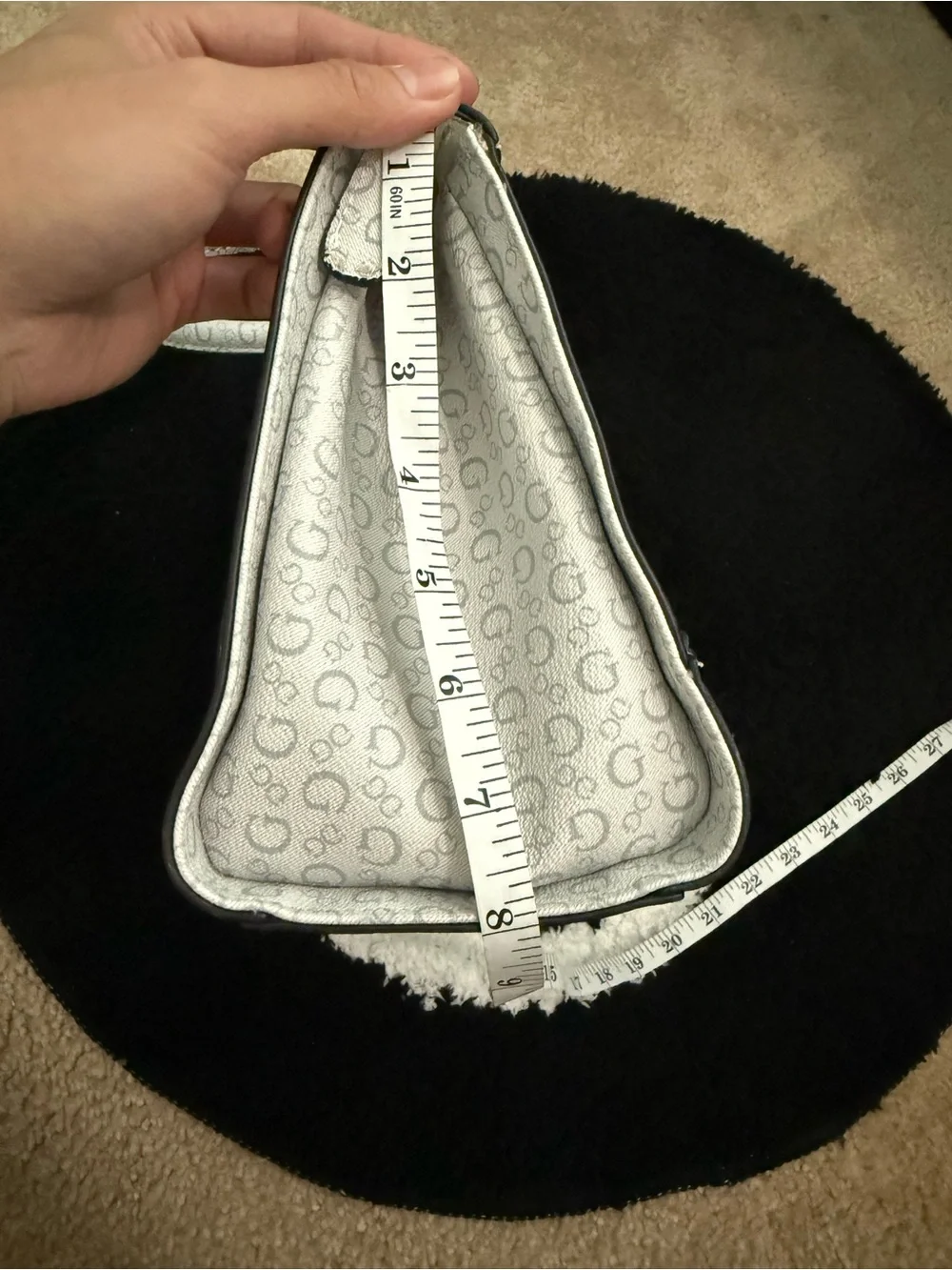 Guess satchel all